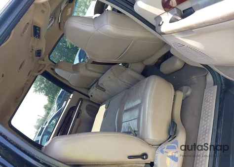 2003 Ford Excursion Limited z USA, uszkodzony, nr VIN 1FMSU43P63EB66720